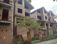 Hanoi to put 10% tax on abandoned villas 