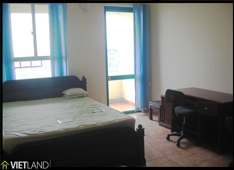 3 bed apartment for rent in Trung Hoa Nhan Chinh