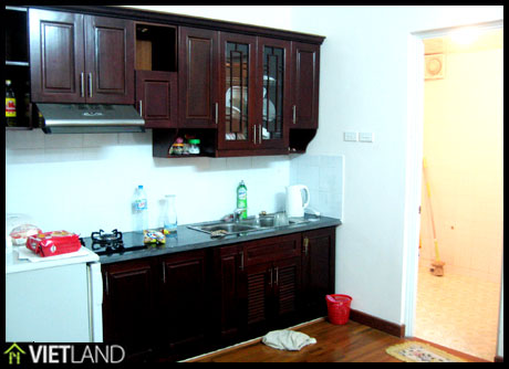 3 bedroom flat at reasonable price for rent in Cau Giay district
