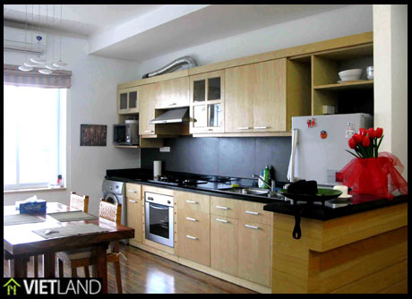 3 bedroom apartment in downtown of Ha Noi for rent