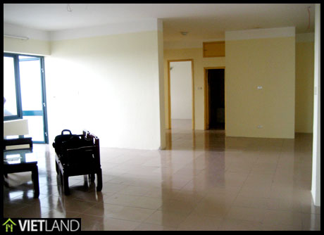 Partial furnished apartment for rent in Ha Noi, Building M3- M4 Nguyen Chi Thanh