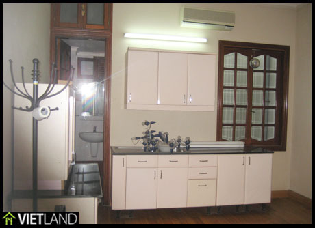 Cornered apartment for rent in Ha Noi Building 71 Nguyen Chi Thanh, Ba Dinh District, Ha Noi