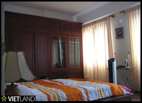 2 bedroom apartment for rent near Ha Noi Parkson Tower