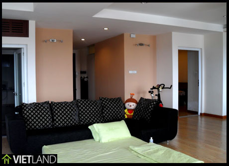 Spacious with river view apartment in Kinh Do Building for rent, Ha Noi