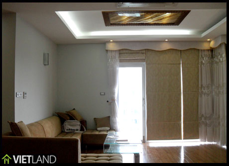 Lakeviewed apartment for rent in M5 Building, Dong Da District, Ha Noi