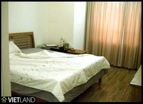 3 bedroom apartment for rent in Ha Noi, in Kinh Do building