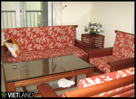 4 bedroom apartment with lake view for rent in Ha Noi, Westlake Area