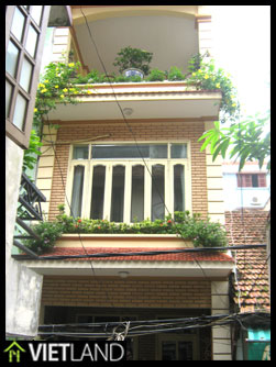 House for rent in downtown of Ha Noi, Tran Hung Dao Str, open alley 