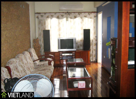 2 bed serviced apartment for rent in Ha Noi, facing to West Lake