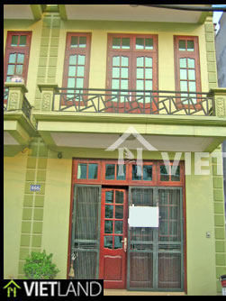 House for rent as an office in Lac Long Quan Street, Tay Ho district