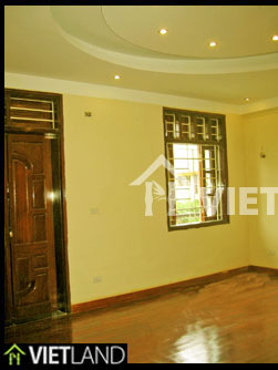 New house for rent in Cau Giay district, Ha Noi
