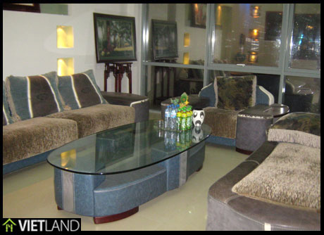 House with 2 sitting rooms and 5 bedrooms is for rent in Ha Noi