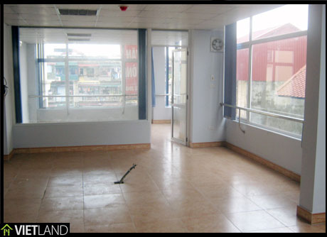 Office space for rent in Dao Tan Street, Ba Dinh district