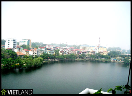Lake-viewed serviced apartment for rent in Ba Dinh district, Ha Noi