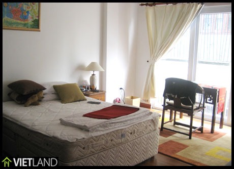 Spacious serviced apartment with lake view for rent in Ba Dinh district, Ha Noi