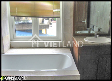  West Lake Area: 1-bedroom serviced apartment for rent in Ha Noi