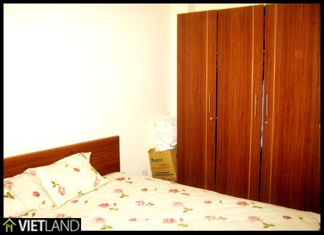 Nice and bright service flat for rent in downtown of Ha Noi