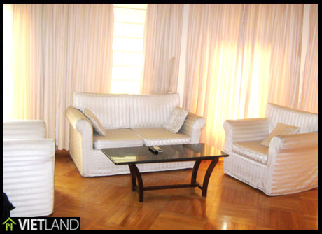Walking distance from VinCom: a furnished apartment for rent in downtown of Ha Noi 