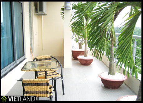 Beautiful serviced apartment for rent in Ha Noi, facing to Thu Le Lake