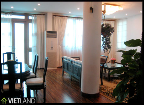 Serviced Apartment for rent in the heart of Ha Noi, close to VinCom Towers