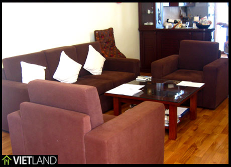 Serviced Apartment for rent in the heart of Ha Noi, close to VinCom Towers
