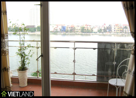 Pent-house with 3 bedroom serviced apartment for rent in Ha Noi, West Lake