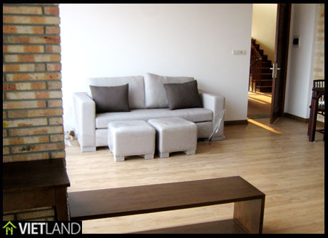 1-bed serviced apartment for rent off Doi Can street, Ba Dinh district, Ha Noi