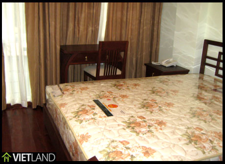 Brand new 1-bedroom apartment for rent in Ha Noi, close to Old Quarter and Long Bien Bridge