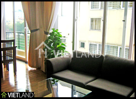Serviced flat with a little lakeview to Ngoc Khanh lake for rent in Ba Dinh district, Ha Noi