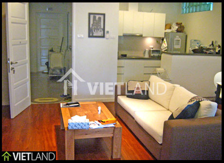 Serviced flat with 2 small bedrooms for rent near the Flower Open Market, Tay Ho district, Ha Noi
