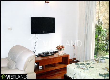 Small sized serviced apartment  for rent near tha Zoo of Ha Noi
