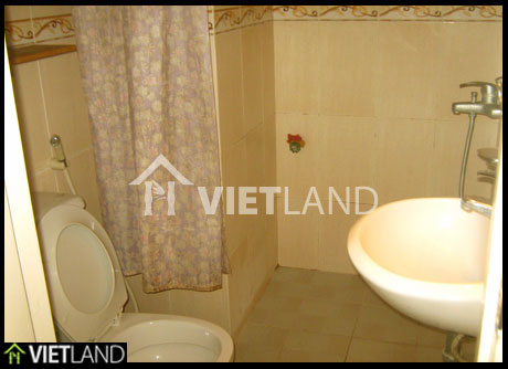 Studio with lake view to Truc Bach lake for rent in Ba Dinh district, Ha Noi 