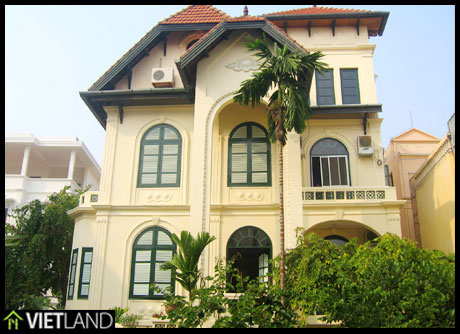 Villa with swimming pool for rent in D3 Vuon Dao, Tay Ho district, Ha Noi