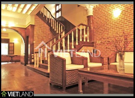 Tay Ho villa for rent in Ha Noi, full furnishing, Westlake area, expat neighborhood