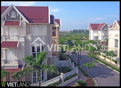 3-storey villa in T2 Ciputra, 3 large bedrooms for rent in West Lake Area